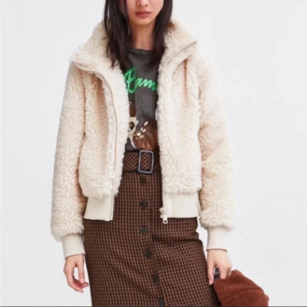 Zara Teddy Fuzzy Cream Zip Up Jacket Size M
